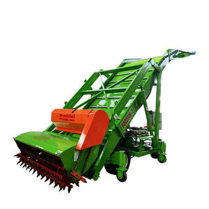 feeding silage cutter