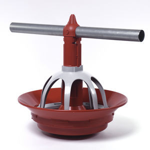 chick pan feeder