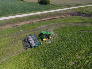 sugar beet defoliator