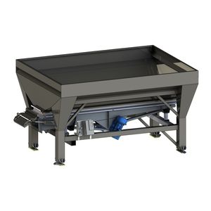 grape receiving hopper