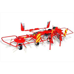 mounted tedder / folding