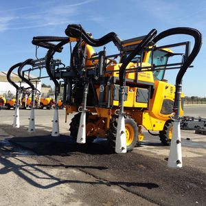 self-propelled sprayer