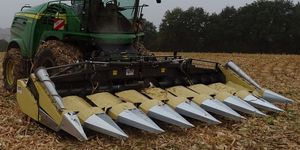 maize harvesting header