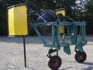 tarp puller