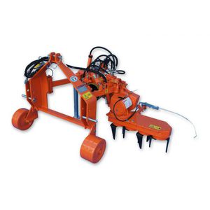 vineyard power cultivator / for orchards
