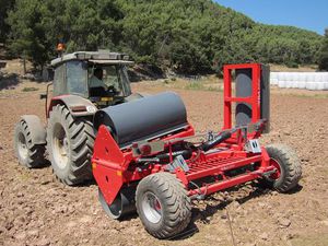 compacting roller 1