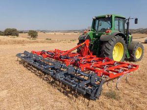 mounted vibro-cultivator