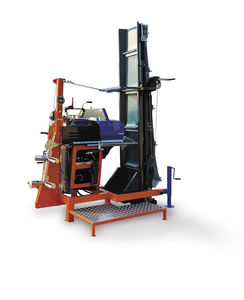 circular sawmill / portable / with belt conveyor