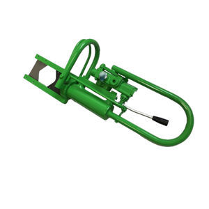 hydraulic dehorner