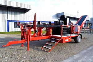 circular saw firewood processor