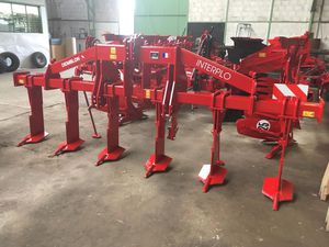 6-shank subsoiler / 3-point hitch / with roller