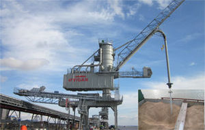 bulk carrier ship unloader