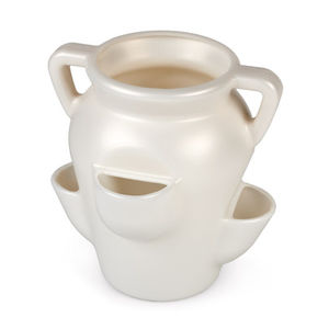 plastic pot