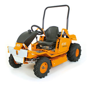 riding lawn mower