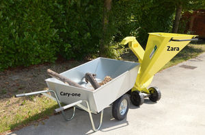 PTO-driven wood chipper