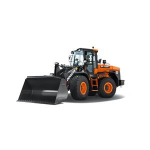 rubber-tired loader