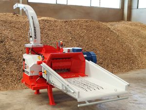 mounted wood chipper 1