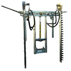 vineyard pruning machine / tractor-mounted / sickle bar / hydraulic
