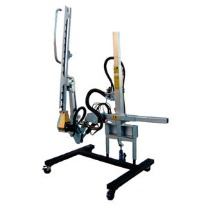 arboriculture vine trimmer / tractor-mounted / hydraulic / horizontal
