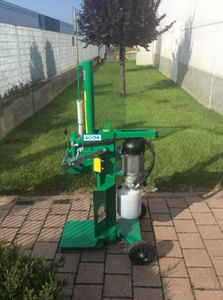 electric wood splitter