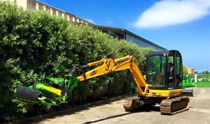 olive harvester machine