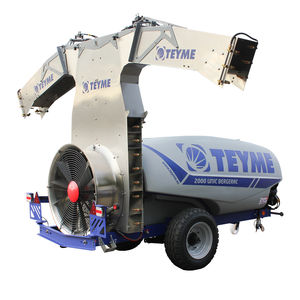towed agricultural atomizer