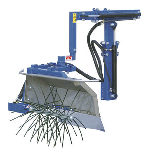 mechanical stem brush
