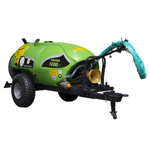 towed agricultural atomizer