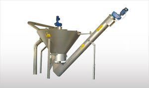 centrifugal sand separator