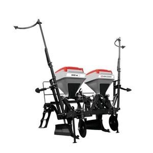 mounted fertilizer applicator