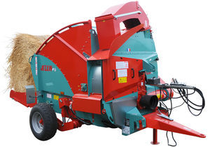 towed straw blower 1