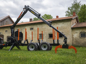 trailer-mounted forestry crane