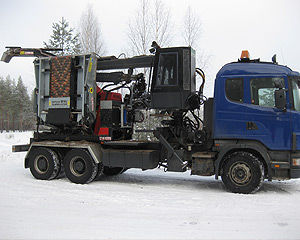 truck-mounted wood chipper