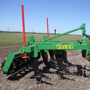 5-shank subsoiler