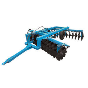 towed disc harrow