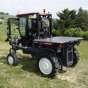 straddle tractor