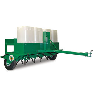 pneumatic soil aerator