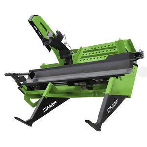firewood processor with chainsaw