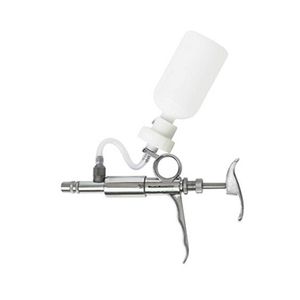 pour-on veterinary syringe