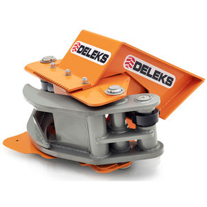 cutting grapple