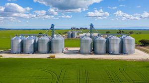 grain silo