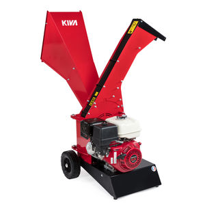 bio shredder with combustion engine
