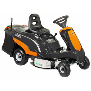 riding lawn mower