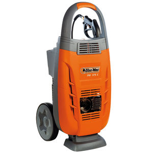 high pressure washer for livestock buildings