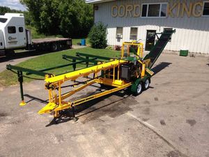 firewood processor with chainsaw
