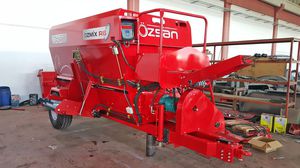 horizontal feed mixer
