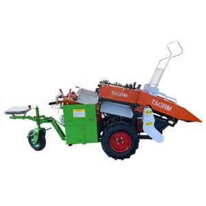 corn harvester machine