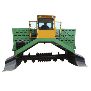 self-propelled compost turner