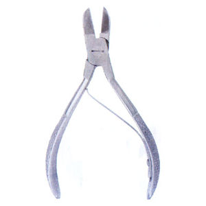 ear tag removal tool