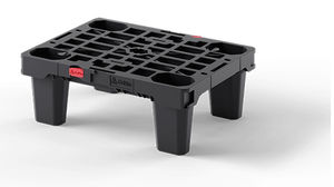 plastic pallet
